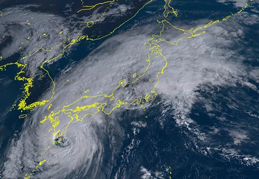 2018年:台風24号の9/30､09:00頃の衛星写真の写真画像